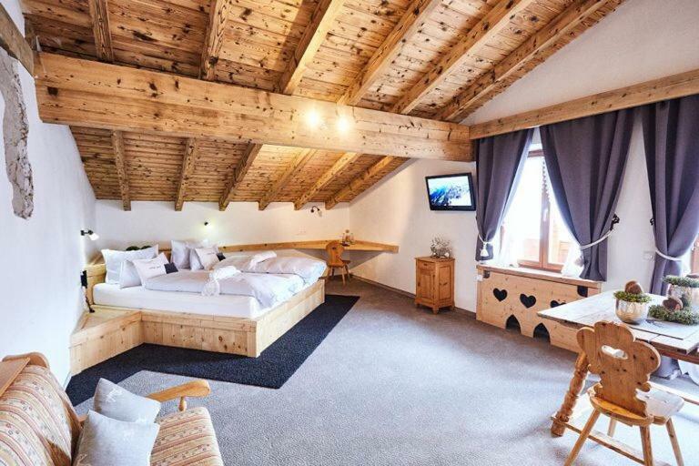 Hotel Garni Eder Gmund am Tegernsee Exterior photo